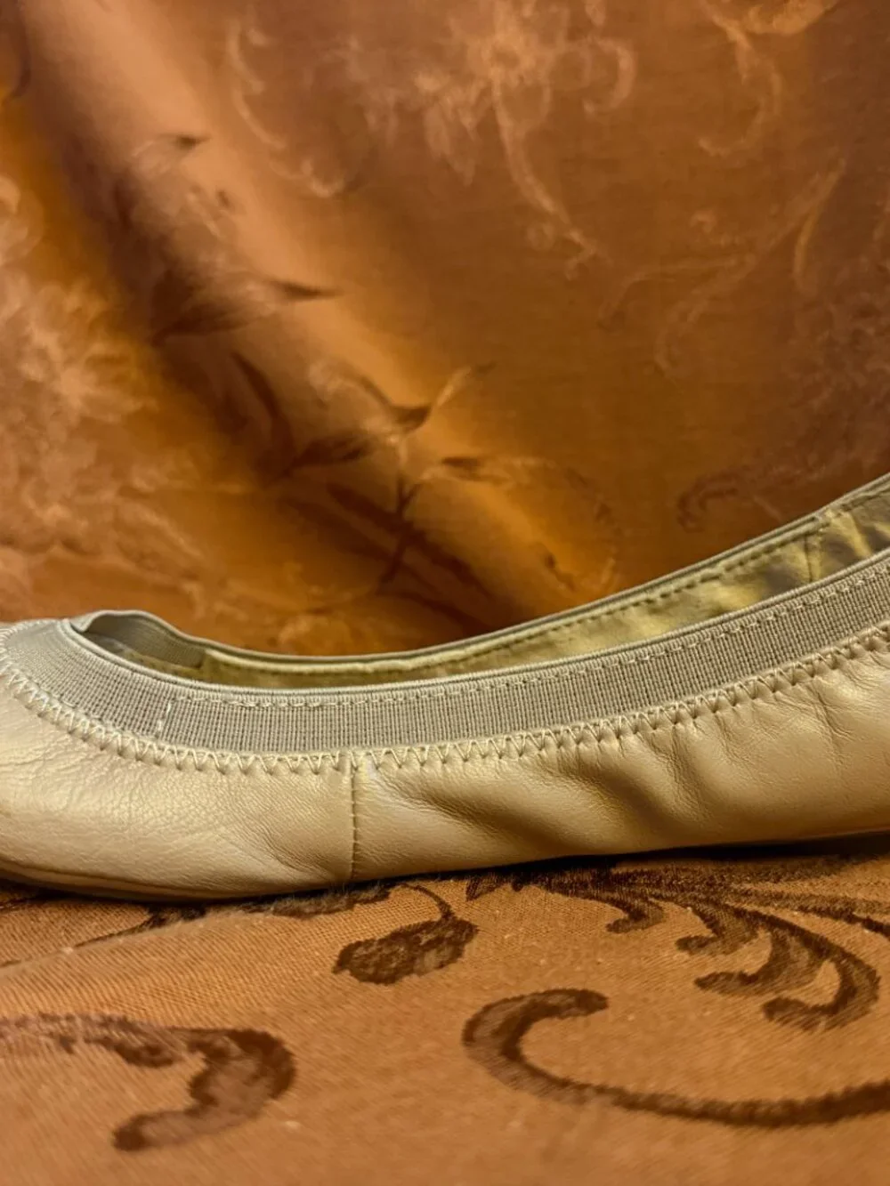 Bandolino Nude/Tan Leather Ballet Flats Sz 9